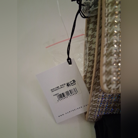 Kurt Geiger Gold Glamorous Clutch with Oversized Bow - Picture 4 of 10